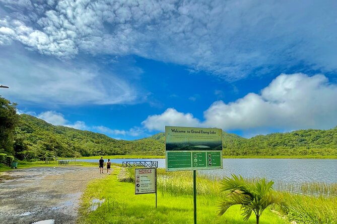 grenada-day-tour-concord-falls-chocolate-rum-grand-etang-lake