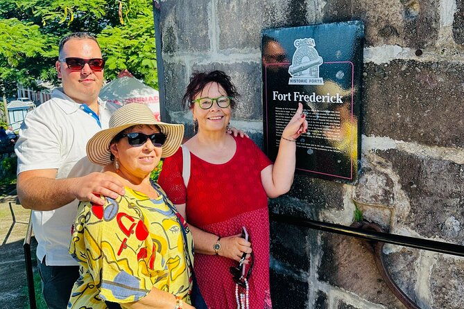 grenada-highlights-city-tour-fort-chocolate-rainforest-falls