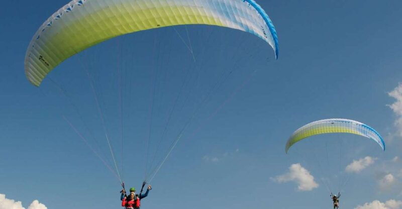 Grenoble: First flight in paragliding. - Key Points  
