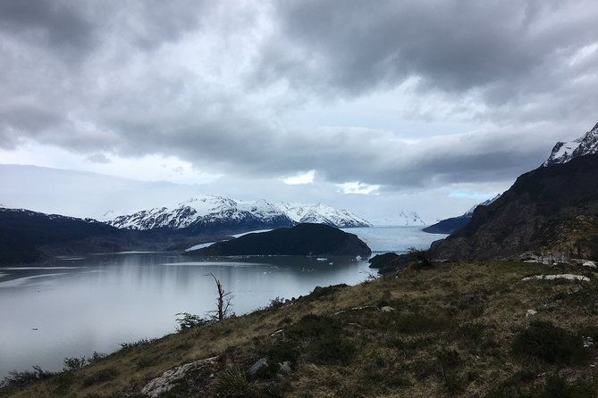 grey-glacier-navigation-in-torres-del-paine