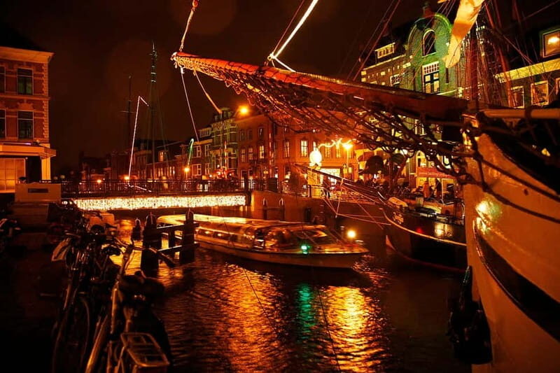 Groningen: Candlelight tour - Setting the Scene: The Cruise Itself