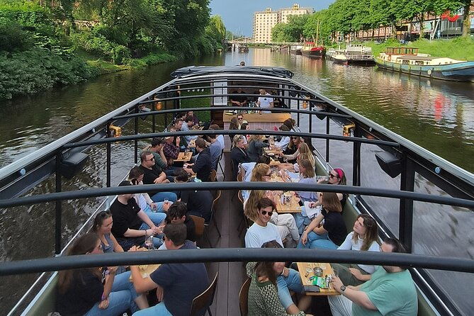 groningen-terrace-boat-experience-with-a-cozy-bar-1-5-hours