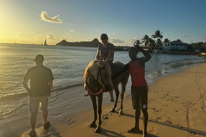 gros-islet-village-horseback-riding-run-with-dores-riding-stable