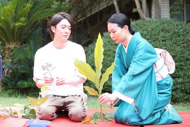 group-charter-japanese-traditional-flower-arrangement-in-tokyo
