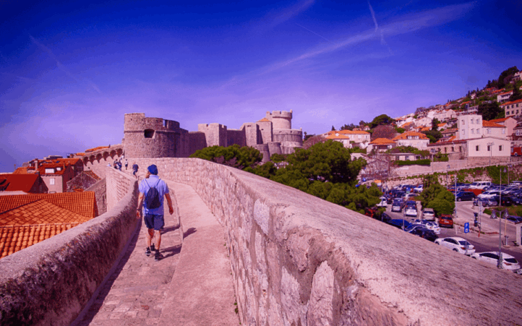group-city-walls-walking-tour-with-dubrovnik-pass-included