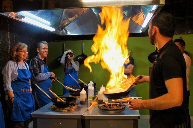 group-cooking-class-at-marcelo-batata-in-cusco