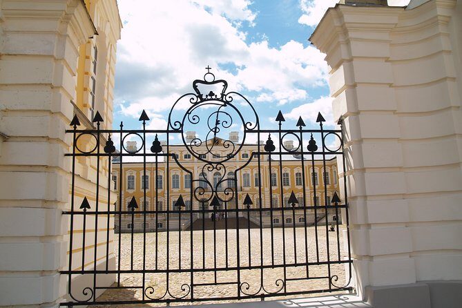Group Day trip to Rundale Palace, Hill of Crosses & Bauska Castle - Final Thoughts