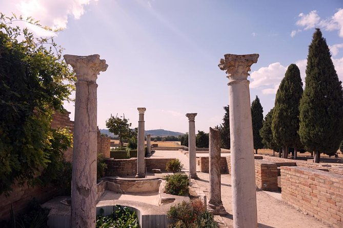 group-excursion-from-seville-to-italica-seville-roman-town