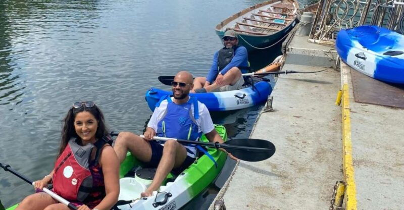 group-kayak-experience-on-the-beautiful-thames-at-richmond