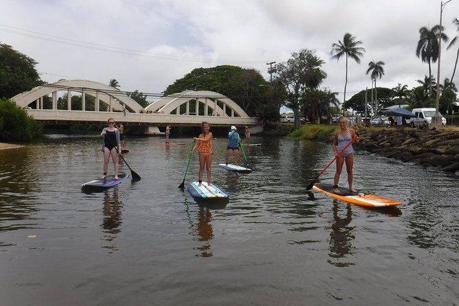group-stand-up-paddle-lesson-and-tour