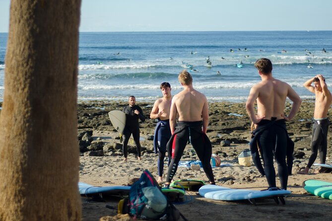 group-surf-lesson-in-playa-de-las-americas