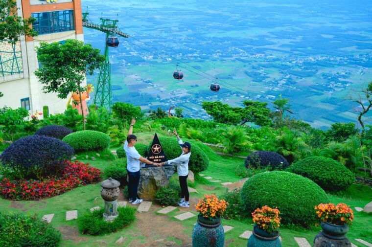 group-tour-black-virgin-mountain-cao-dai-temple-cu-chi