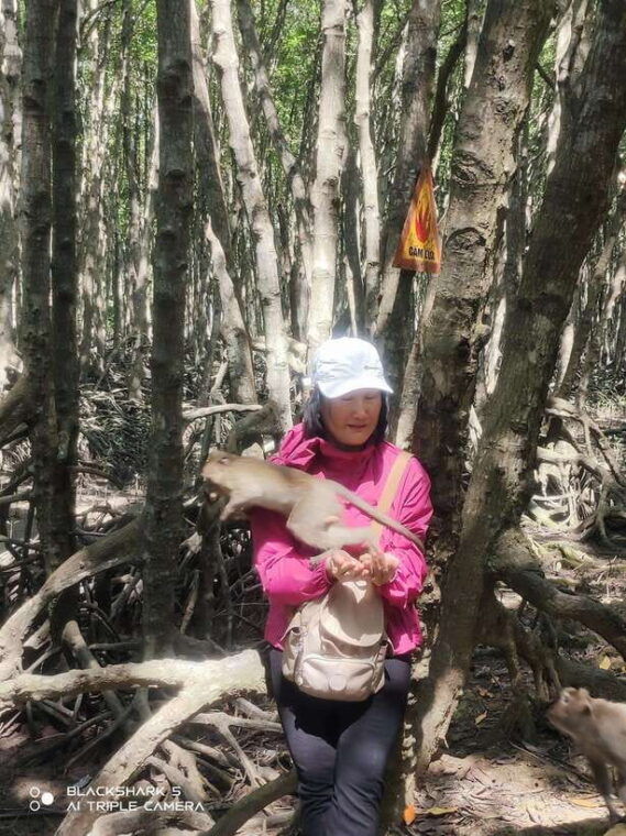 group-tour-can-gio-mangrove-forest-monkey-island-full-day