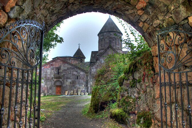 group-tour-dilijan-lake-parz-makaravank-monastery-winery