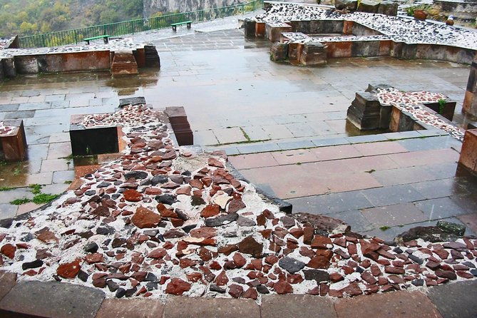 group-tour-garni-pagan-temple-geghard-monastery-lake-sevan-sevanavank