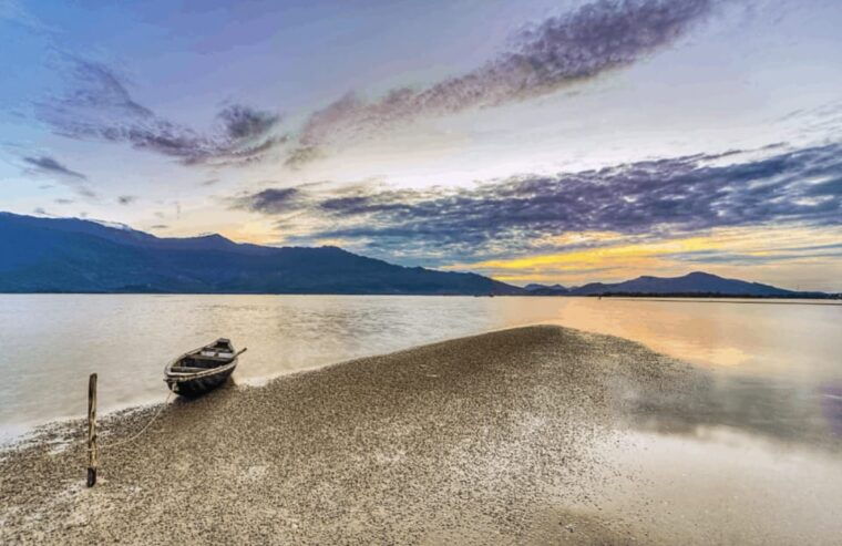 group-tour-hue-city-full-day-from-hoi-an-da-nang