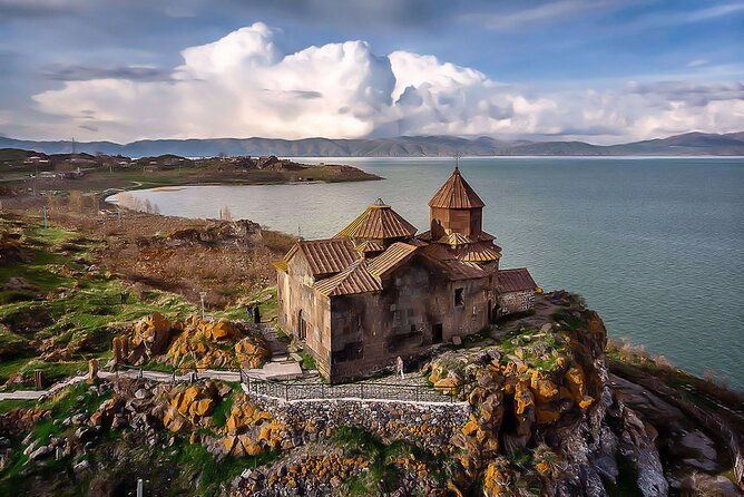 group-tour-lake-sevan-hayravank-noratus-jermuk-winery