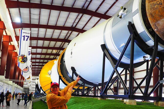 group-tour-nasa-space-center-guided-by-a-real-rocket-scientist