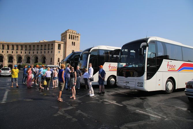 group-tour-sightseeing-in-yerevan-erebuni-museum-and-fortress