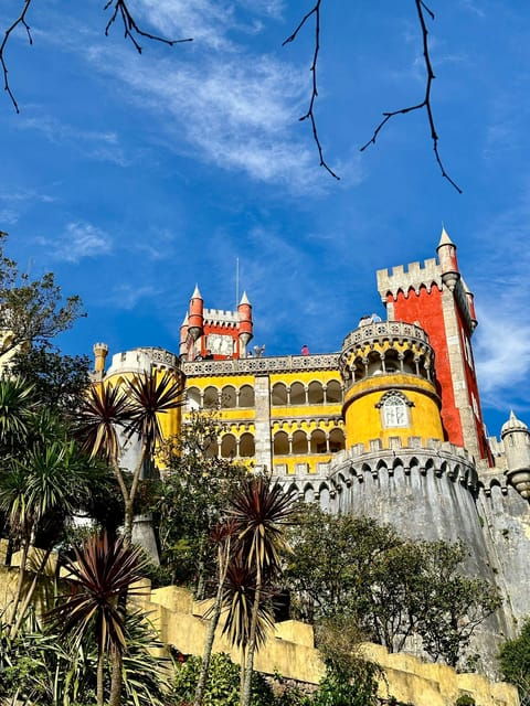 group-tour-sintra-highlights-coastline-and-cascais