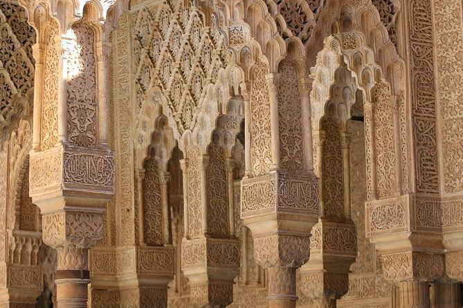 group-tour-the-alhambra-of-granada