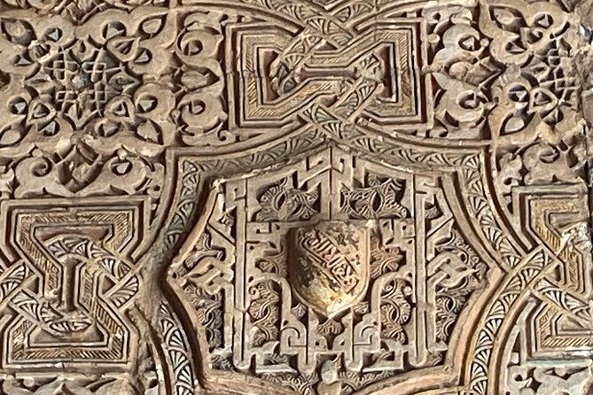 group-visit-to-the-alhambra-and-generalife-tickets-included