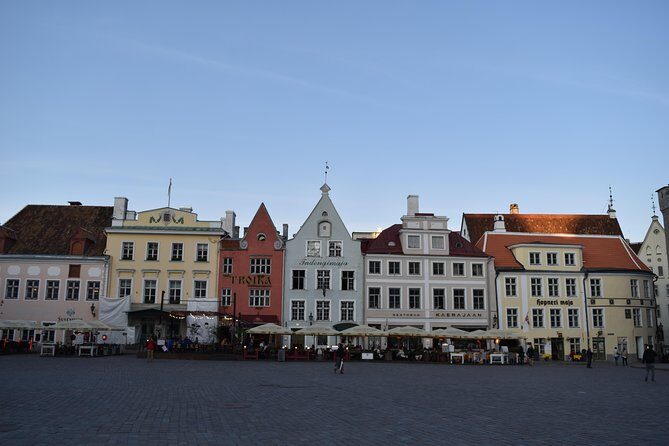 Group walking tour in Tallinn Old Town - Why This Tour Offers Great Value