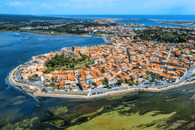gruissan-guided-tour-with-lunch-and-wine-tasting