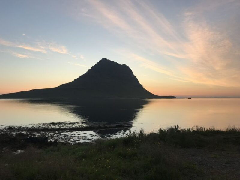 grundarfjordur-midnight-sun-kayaking-adventure
