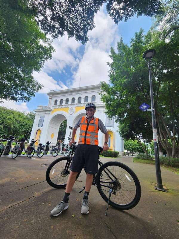 guadalajara-bicycle-tour-of-the-city-visiting-places-of-interest