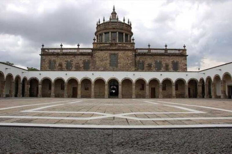 guadalajara-highlights-walking-tour-with-a-guide