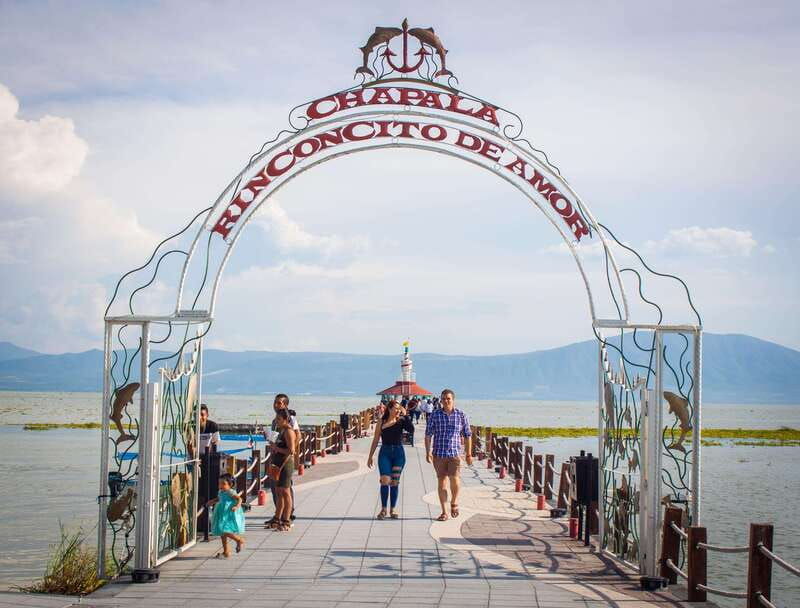 guadalajara-lake-chapala-and-ajijic-day-trip-with-boat-trip