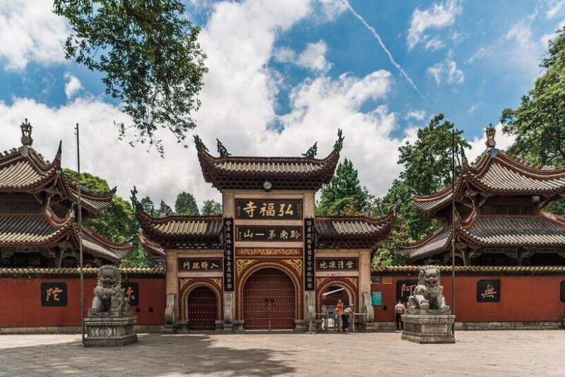 guangdong-private-guided-tour-with-a-local-expert