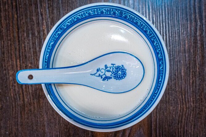 Guangzhou Evening Food Tour Through Local Neighborhood - Authenticity and Quality: What Reviewers Say