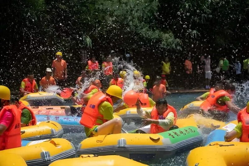 Guangzhou: Gulong Gorge Rafting, Glass Bridge & Racing - An Adventure Packed Day in Gulong Gorge