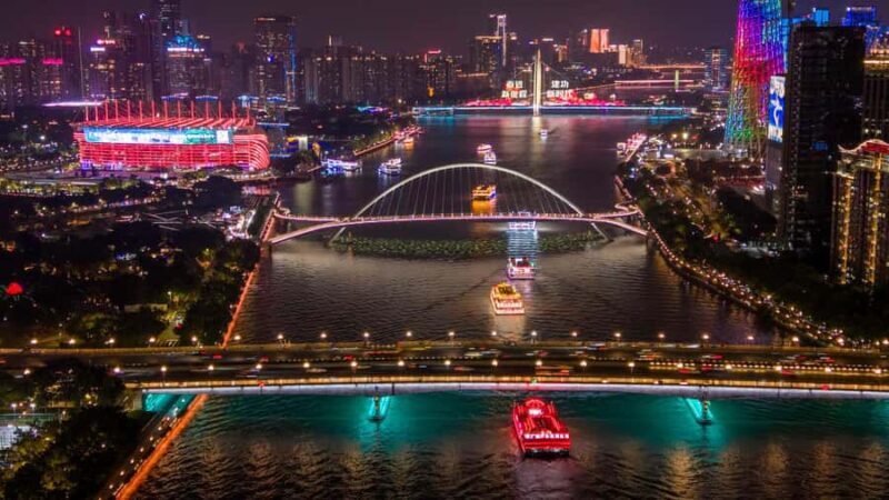 Guangzhou Night Tour: CantonTower, Dinner, Pearl RiverCruise - Exploring the Guangzhou Night Tour Experience