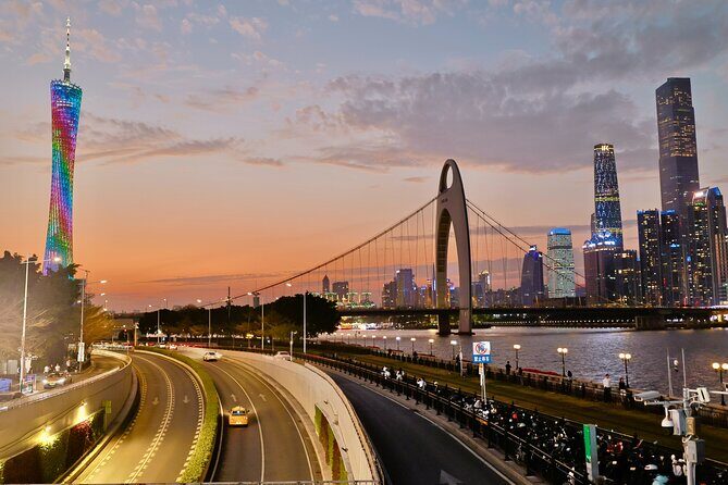 Guangzhou Private and Relaxing Tour of Landmarks and Nightlife - The Experience Value
