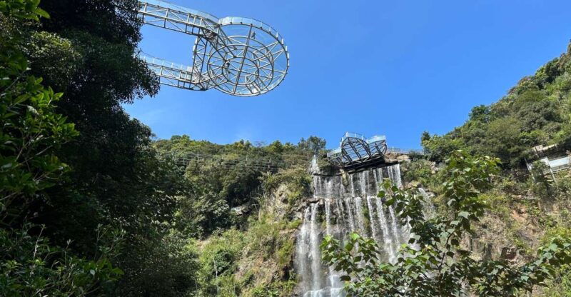 guangzhou-to-gulong-canyon-and-cave-fairland-pri-day-tour