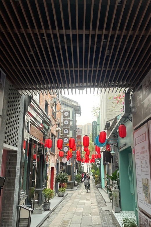guangzhou-walking-tour-of-xiguan-ancient-town