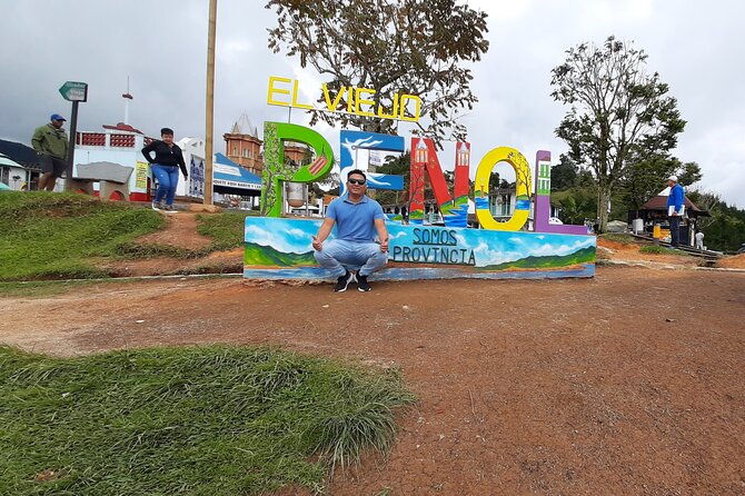 guatape-guided-tour-from-medellin