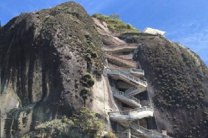 guatape-guided-tour-from-medellin
