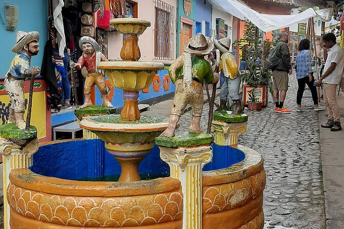 guatape-guided-tour-from-medellin