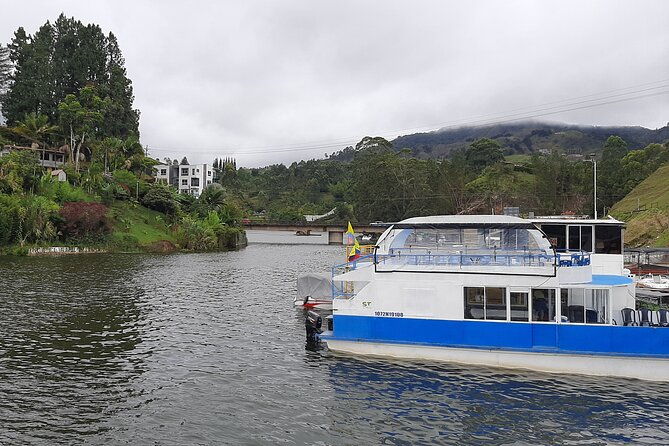 guatape-guided-tour-from-medellin