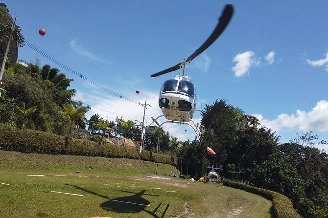 guatape-helicopter-tour