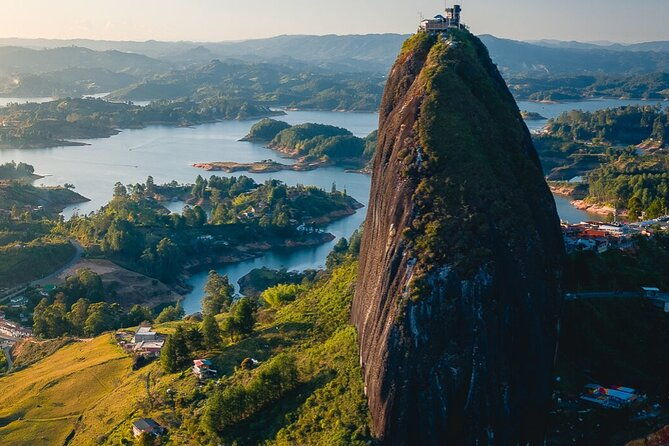 guatape-lakeside-adventures