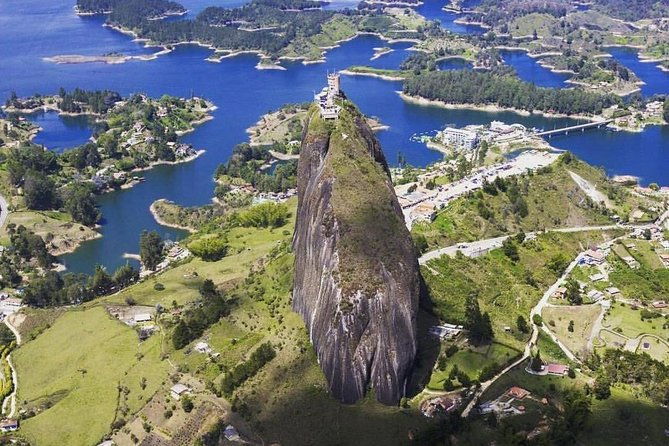 guatape-official-private-tour