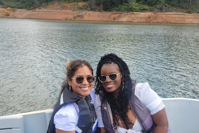 guatape-private-adventure-tour-with-paragliding