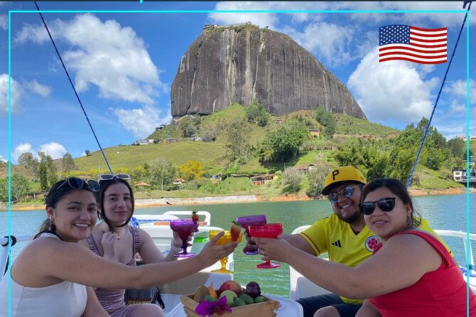 guatape-private-day-trip-lunch-o-the-lake-culinary-experience