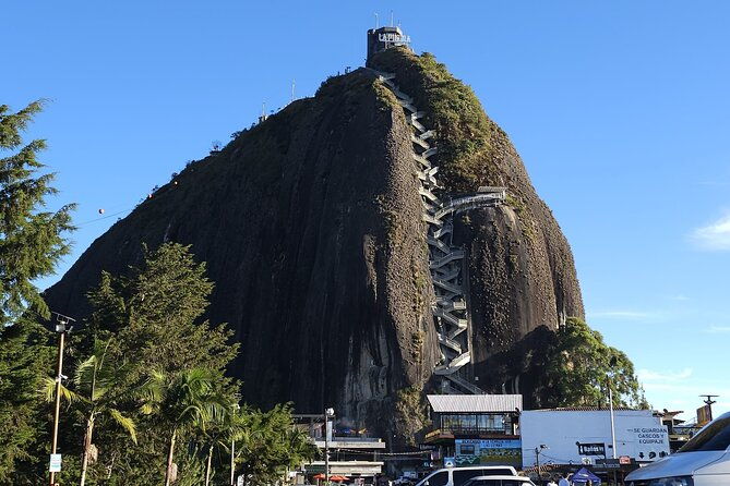 guatape-tour-and-dam-boat-tour-from-medellin