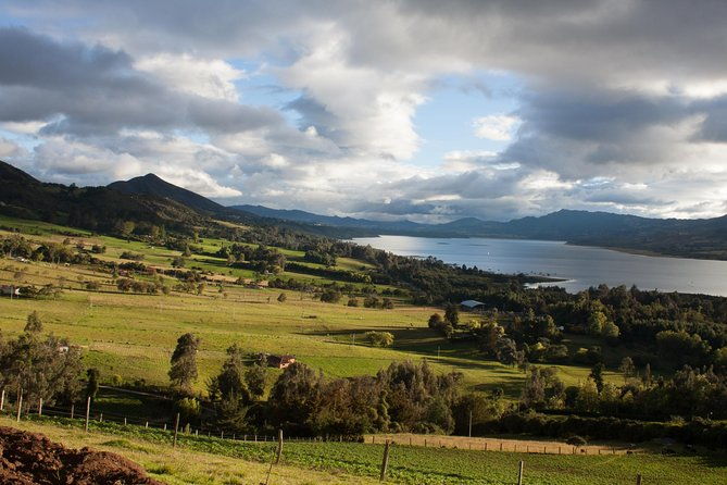 guatavita-lagoon-half-day-trip-from-bogota